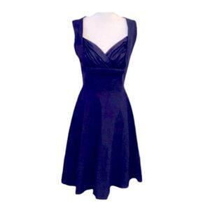 New Miusol 50’s Style Dress Navy Sweetheart Neckline Stretch Taffeta Sz M